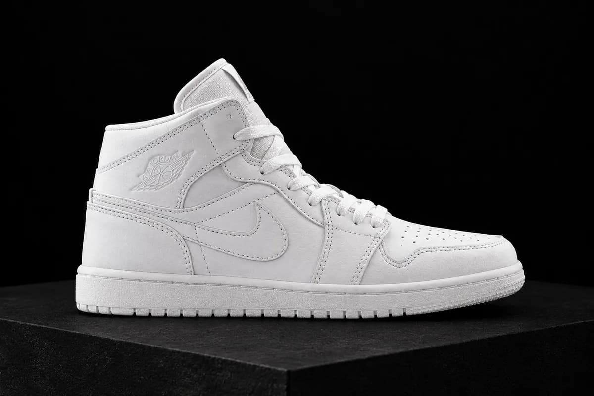 Air Jordan 1 Mid Full White